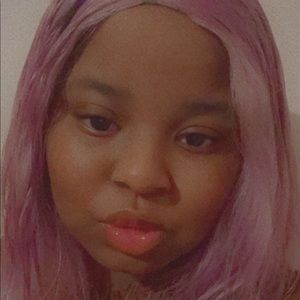 Meet your Posher, Sallie